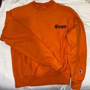 Orange Champion reverse weave crewneck 

🧡size Sm
